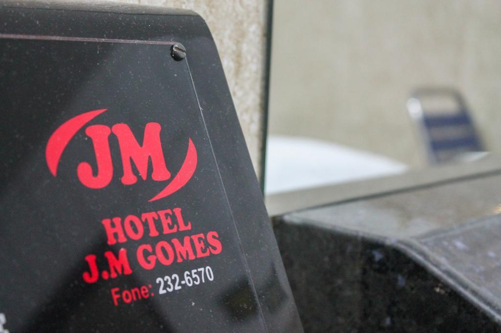 Jm Gomes I *